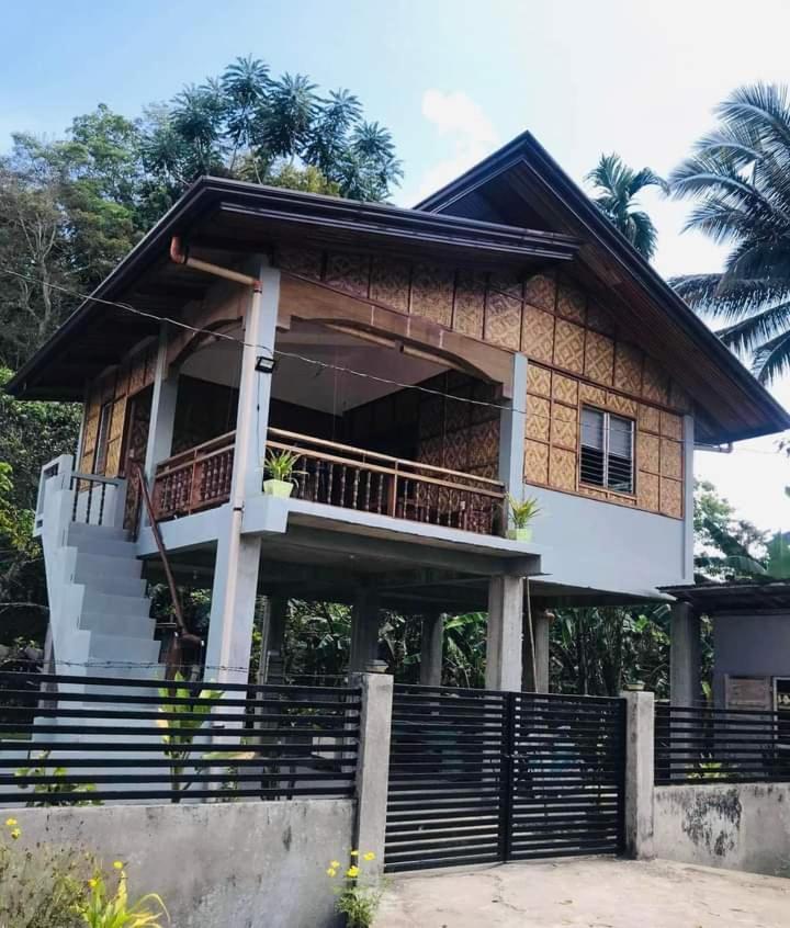 Mioki Hometel Batuan Buitenkant foto